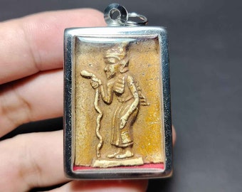 タイの隠者お守りペンダント、タイの芸術 - Etsy 日本