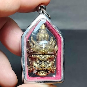 Thai Amulet Pendant, Unique Rare, Beauty, Art Thai, Giant&#39;s Head, Thao Wessuwan, God of Wealth, Power, Protection, PD250204, Free Shipping
