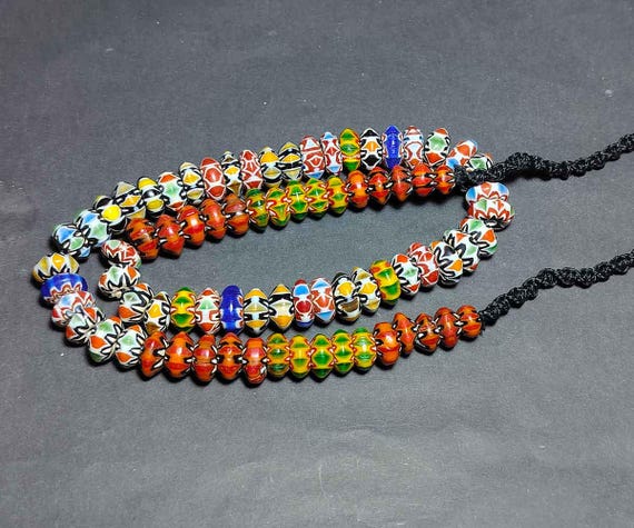 アクセサリー CHOOKE Venetian Seed Beads Neclace Vintage Venetian Glass Bead Necklace, Multi Color Chevron, 60 Cm