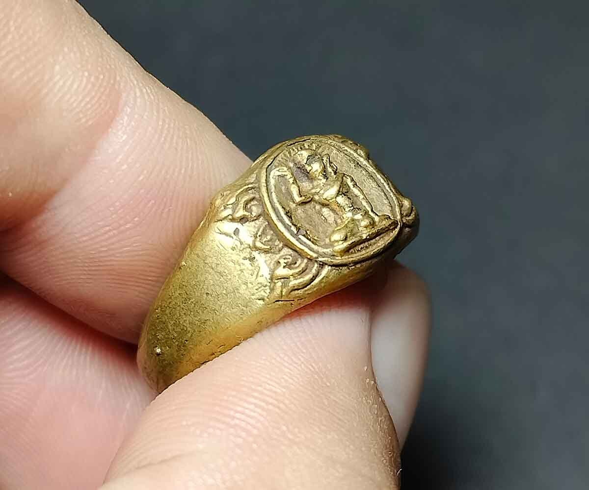 タイのお守り Amazon.co.jp: タイ 有名なお守り タイのお守り タリスマン