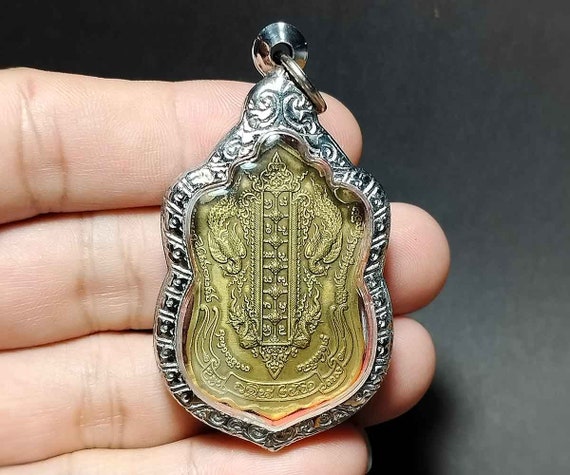 1 Pcs. Thai Amulet Pendant, Art Thai, Thao Wessuw… - image 3