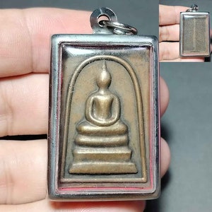 タイのお守りペンダント、美しい、聖なる仏、プラ・ソムデ、背後、呪文のチャイナブンチョン、幸運、富、PD240708、送料無料