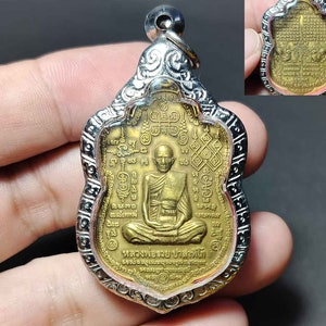 タイのお守りペンダント、ルアンポー・ルアイ、仏陀のお守り、89マハモンコン、幸運、金運、守護、PD240623、送料無料