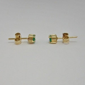 Colombian Emerald Stud Earrings Round 0.42 Cts 18K Yellow Gold Fine Jewelry Muzo Mines image 4