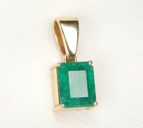 Colombian Natural Emerald Pendant 2.89 Cts Yellow… - image 2