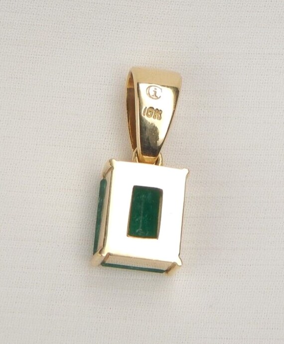 Colombian Natural Emerald Pendant 2.89 Cts Yellow… - image 10