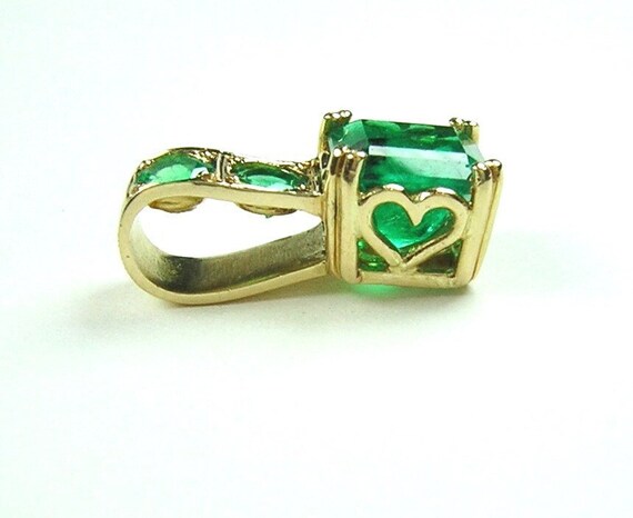 Colombian Emerald Pendant 1.30 Cts Set in 18K Gol… - image 7