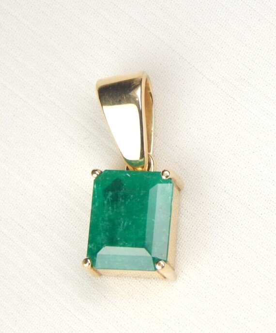 Colombian Natural Emerald Pendant 2.89 Cts Yellow… - image 3