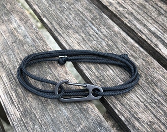 Bracelet mousqueton avec cordage marin