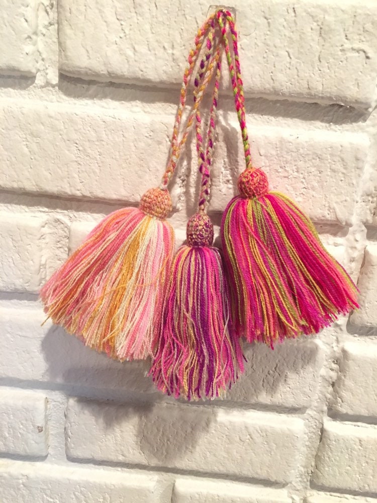 Handmade large yarn purse tassels / Mexican tassels / Larege Etsy