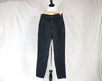 80s Pleated Black Jeans - 25" or snug 26" waist - Bill Blass - High Rise, Relaxed, Tapered - Cotton Denim Pants - Vintage 1980s - 30" inseam