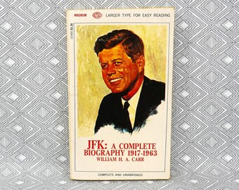 ケネディ大統領 セーター カード 2009 USA ジョン・F・ケネディ大統領がアイルランドを訪問、オープンカーに立つ