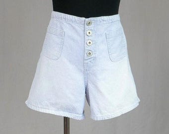 90s LA Blues Striped Shorts - 32" waist - White w/ Faded Blue Stripes - Button Fly - Cotton Denim - Vintage 1990s - M L