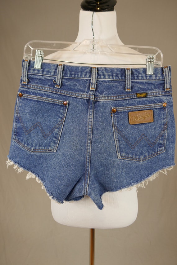 80s Wrangler Cutoff Jean Shorts - 29" or snug 30"… - image 4