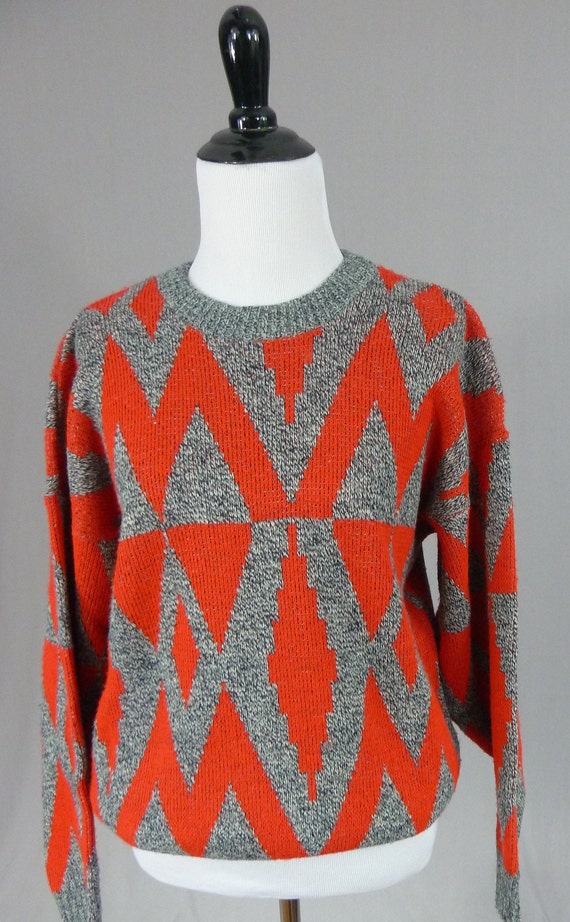 80 Red Gray Diamond Sweater - Letter M Triangles … - image 3