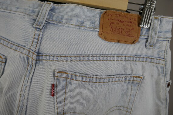 90s Levi's Jean Shorts - 32" waist - Distressed F… - image 4