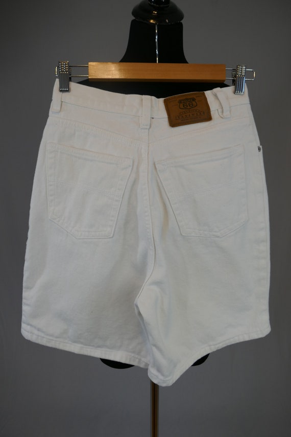 90s White Jean Shorts - 26" waist - High Rise - C… - image 6