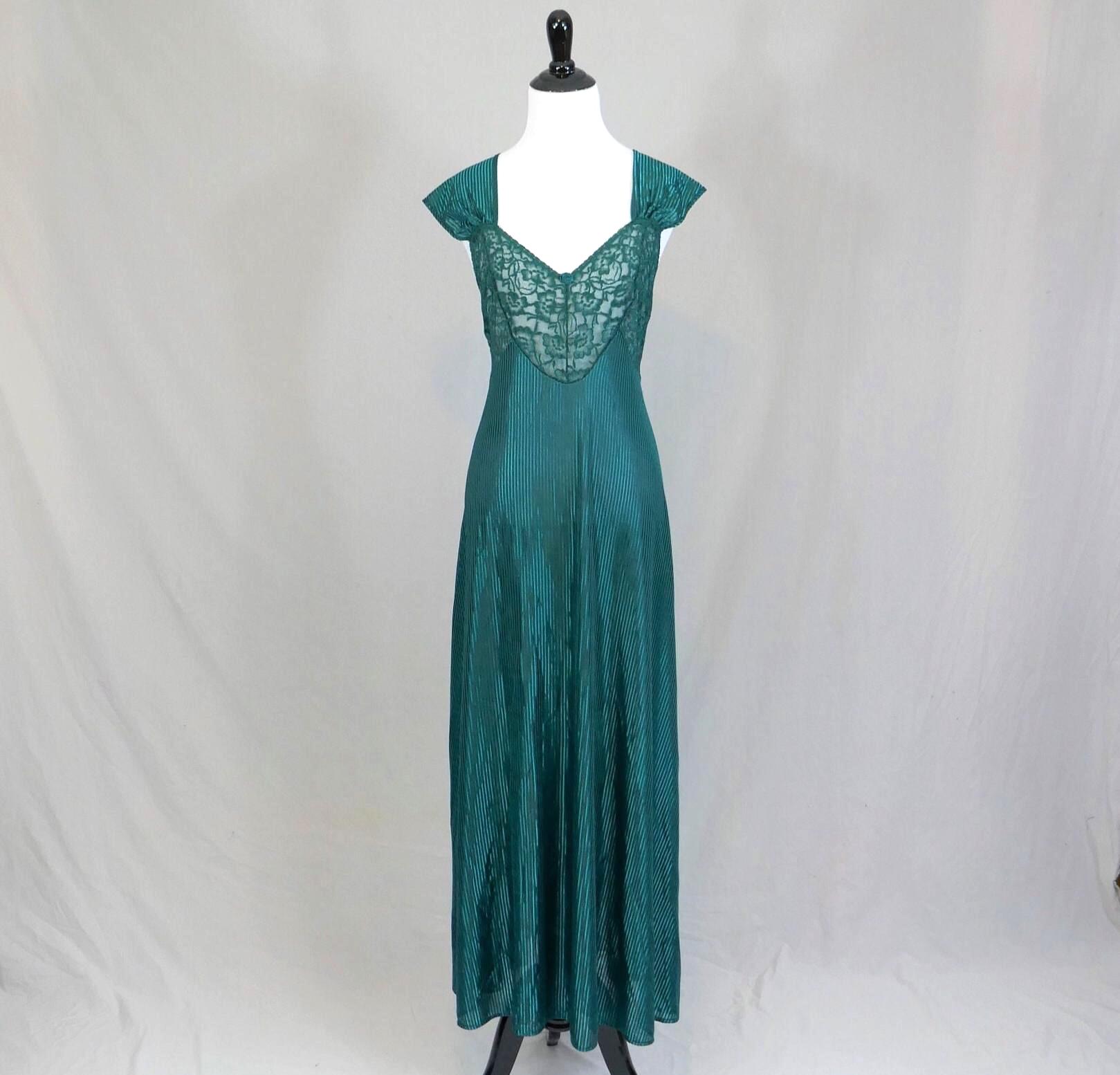 slim fit dress slacks Vintage 1980s Green Velvet Laura Ashley Dress SZ S-M main image 0