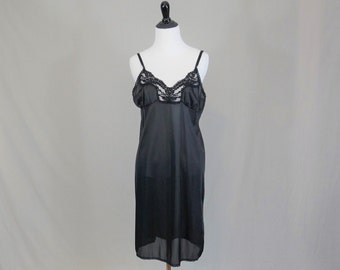 80s Black Slip - Lace Trim Full Nylon Dress Slip - Simple Pleasures - Vintage 1980s - Size 38