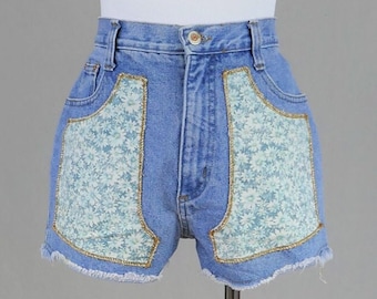 80s 90s Steel Jeans Shorts - 26" waist - Daisy Print Appliques - Cut Off Style - High Rise - Vintage 1980s 1990s - S