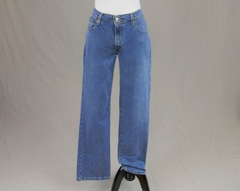 90s Levi's 505 Jeans - 33" low rise waist - Blue Denim Pants - Nouveau Low Straight Leg - Vintage 1990s - 32" inseam
