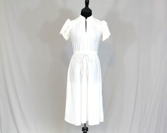 70s White Dress - Stripes Woven In - White Lace Trim - Vintage 1970s - S