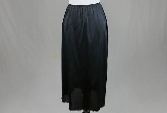 90s Long Skirt Slip - Black Half Skirt Slip - Nyl… - image 1