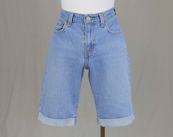 Vintage Cuffed Levi's 515 Shorts - 32" waist Sz 10 - Cotton Denim Jean Shorts - Vintage Y2K