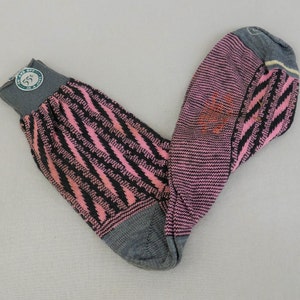Men's Vintage Roxy Socks NOS NWT New Unworn Deadstock Pink Black and Gray Soft Spun Cotton Mid-Century Hosiery image 1