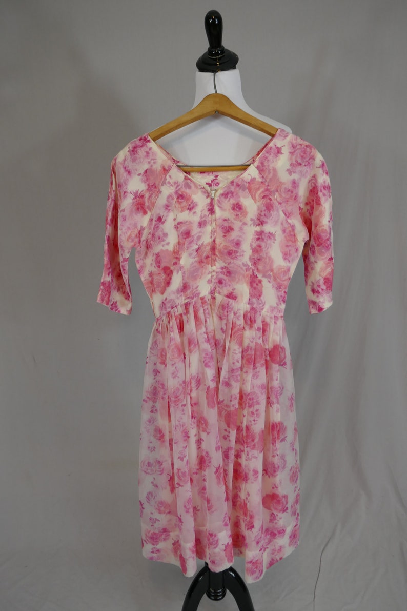 50s Pink Roses Dress As Is w/ Damage, needs new zipper, project Full Skirt, Floral Print Vintage 1950s S image 5