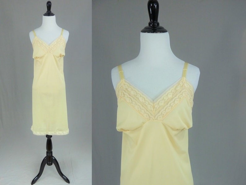 Full Dress Slip 38 Lace Trim 70s Beige Slip Vintage 1970s