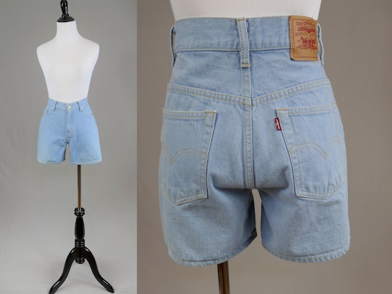 90s Y2K Levi's Jean Shorts - 29" waist - Light Bl… - image 2