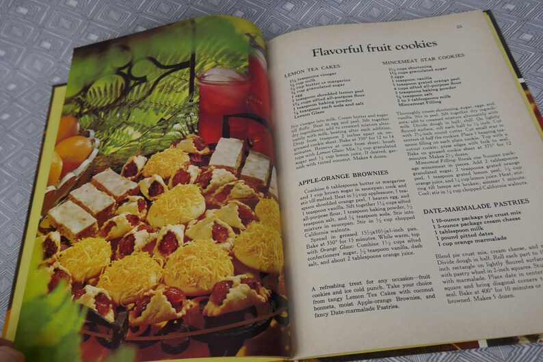 Cookies and Candies Cook Book 1966 Better Homes and Gardens Vintage 1960s Baking Dessert Cookbook BHG image 7