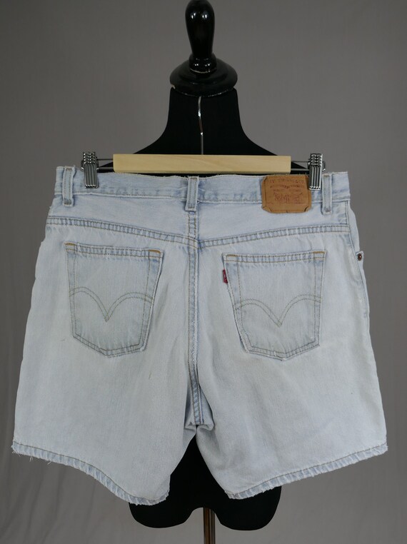 90s Levi's Jean Shorts - 32" waist - Distressed F… - image 3