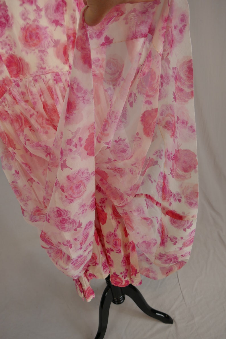 50s Pink Roses Dress As Is w/ Damage, needs new zipper, project Full Skirt, Floral Print Vintage 1950s S image 4