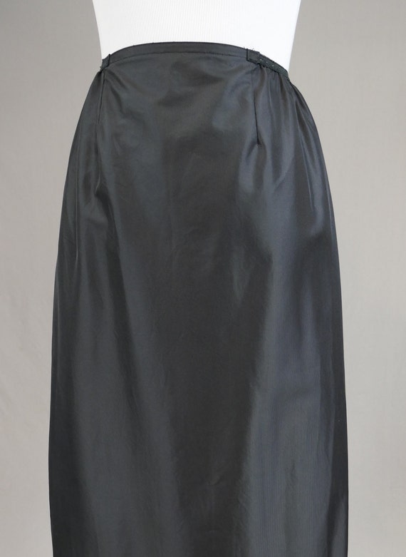 70s Long Skirt Slip - Black Half Slip - Nylon - V… - image 4