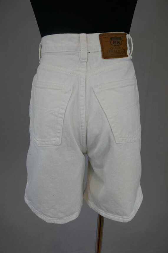 90s White Jean Shorts - 26" waist - High Rise - C… - image 3