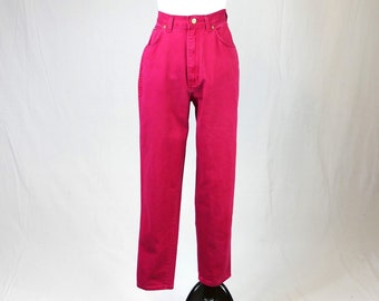 80s Chic Pink Berry Red Jeans - 29" waist - Cotton Denim - High Rise Waisted - Relaxed Fit, Tapered Leg - Vintage 1980s - 29" inseam