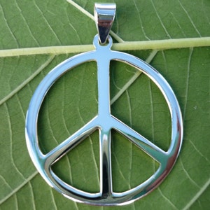 Peace Sing Silver Pendant  925 Sterling Width  31 mm.