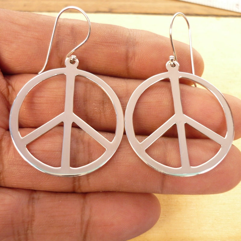 PEACE CHAIN EARRINGS