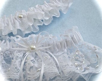 White wedding garters in beaded lace,  Wedding garter set,  Wedding garters,  Bridal garters,  Garters