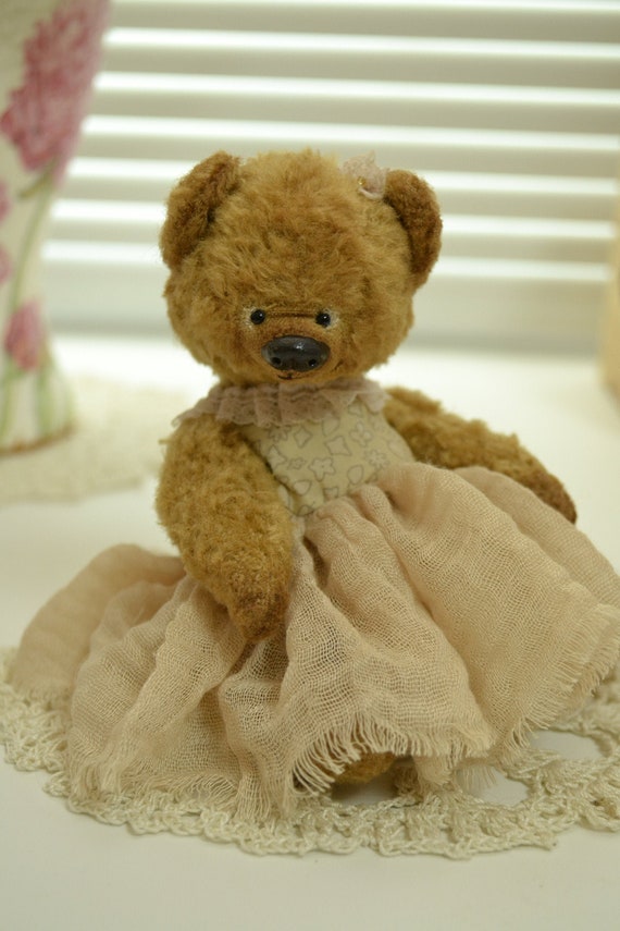 teddy bear in dress