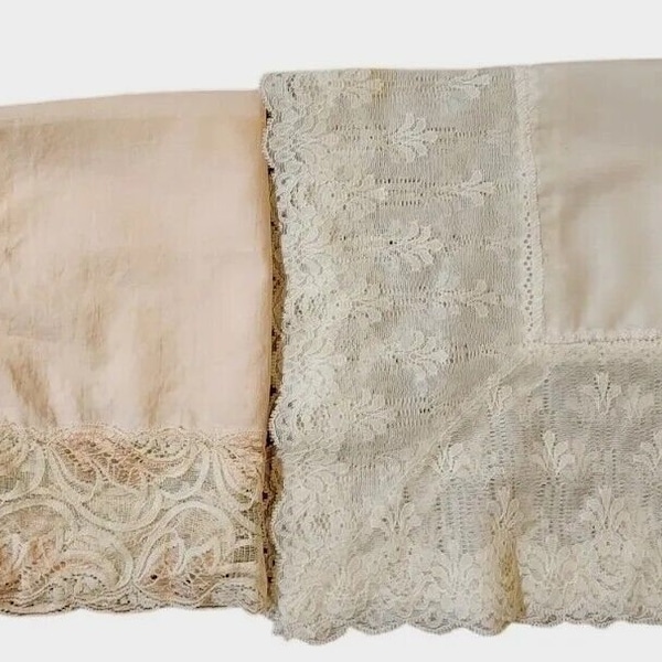 Vintage Handkerchiefs Lace Border Crochet Hankie Pocket Scarf Cream Peach