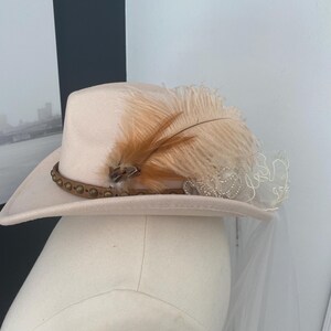 Cowgirl Wedding Hat / Bachelorette Party Cowgirl Hat, Western Wedding outfit