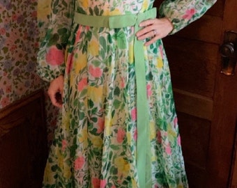 Dreamy 70s Garden Party Dress