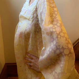 Vintage 60s Floral Robe: Lace Trim Hooded Dressing Gown, Size Small