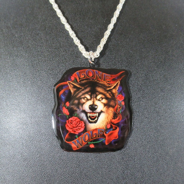 Lone Wolf Pendant with 18" Chain