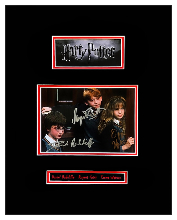 Harry Potter Signed Photo-Radcliffe-Grint-Watson Museum Framed Ready to Display