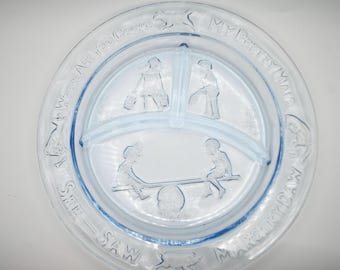 Prato infantil dividido em vidro azul vintage da época da Grande Depressão — Cantiga de ninar