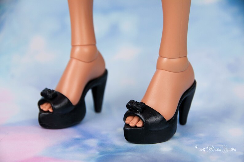 best type of heels for flat feet